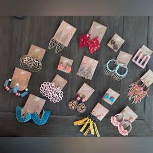 Plunder Pink Floral & Mixed Color Statement Earring Collection